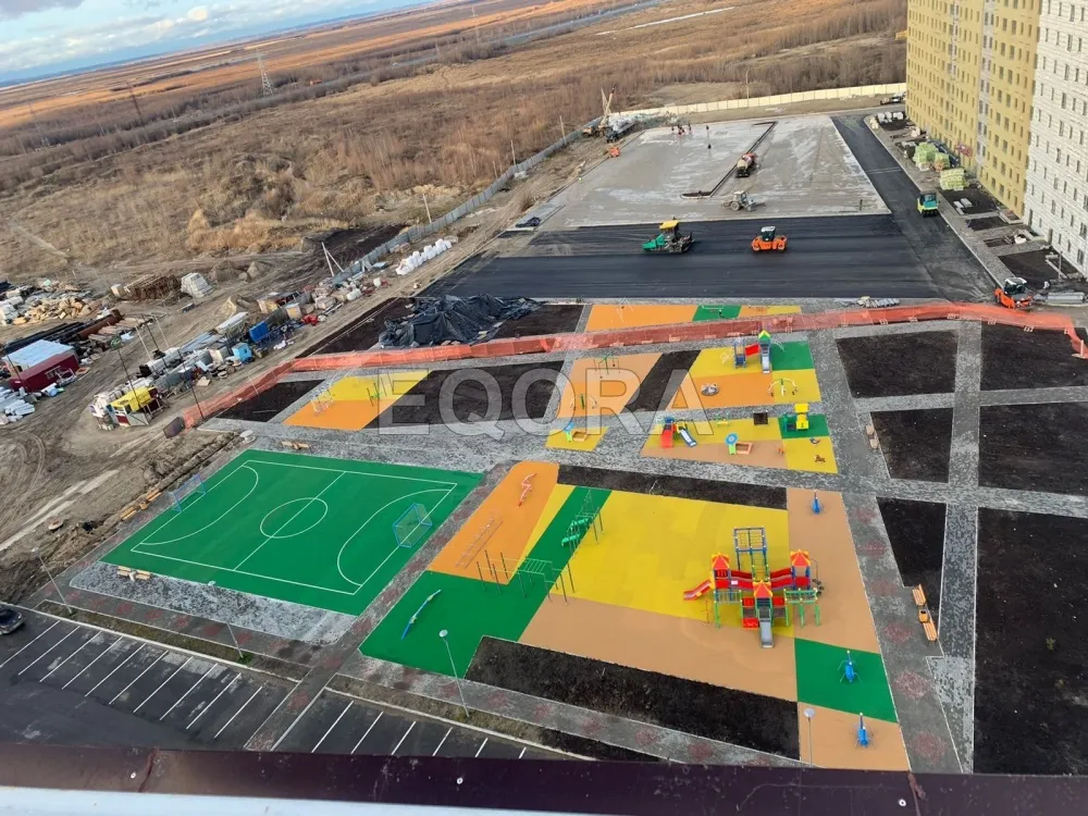 Как влияет влажность на укладку покрытия из резиновой крошки в Когалыме?